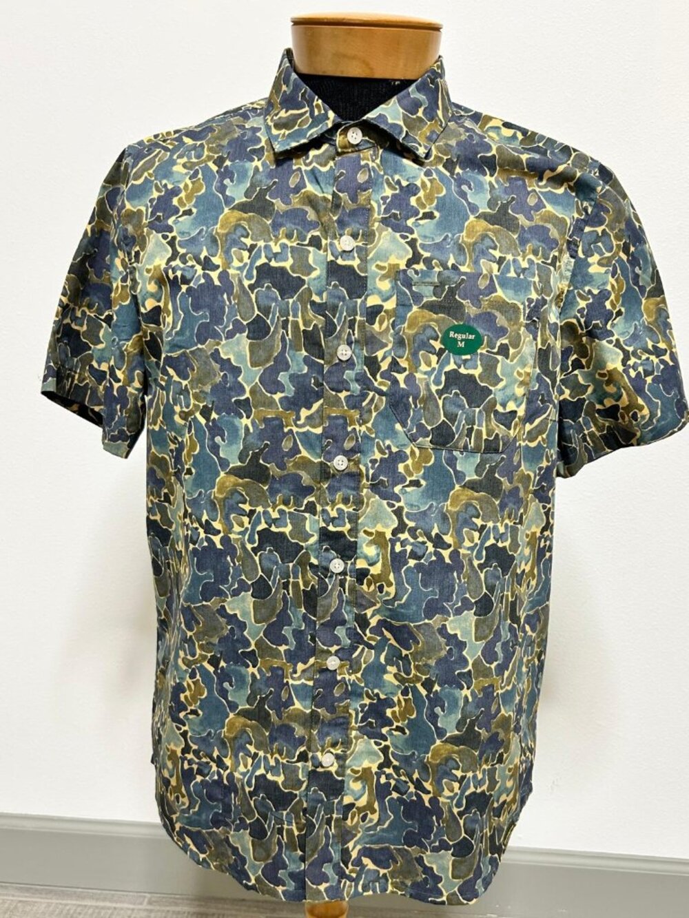L.L.Bean All Adventure Shirt Men’s M Regular NWT Organic Cotton Hiking Travel.